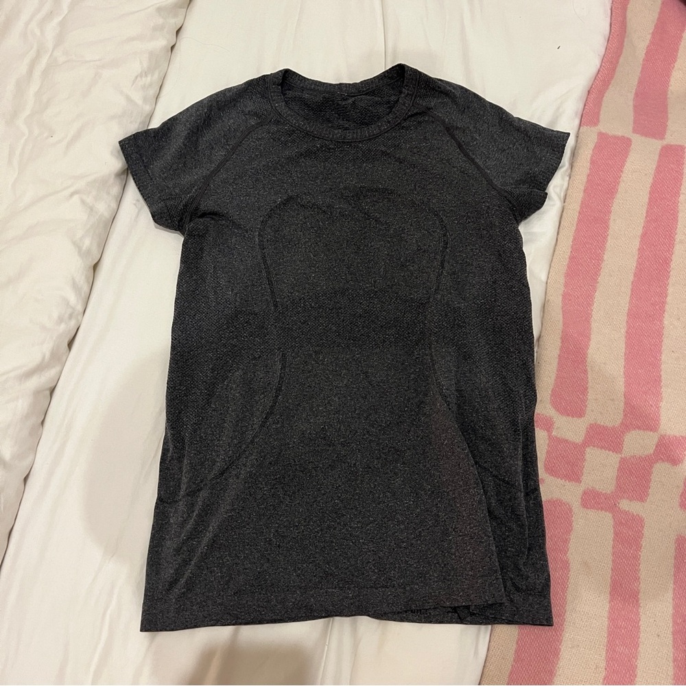 Lululemon Swiftly Tech Shirt